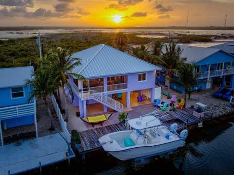 823 Indies Road, Ramrod Key, FL 33042