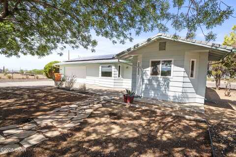 3565 N Adobe Rd, Golden Valley, AZ 86413