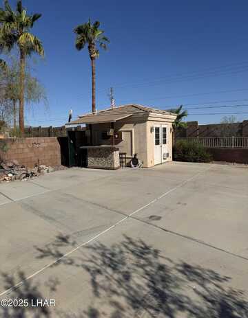 1905 Victoria Farms #1, Lake Havasu City, AZ 86404