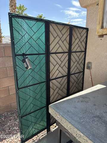1905 Victoria Farms #1, Lake Havasu City, AZ 86404