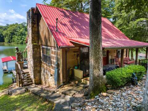 1055 Dean Circle, Dandridge, TN 37725