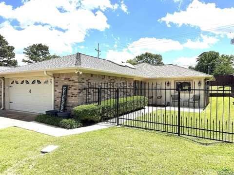 4 Wellington Dr, Longview, TX 75605