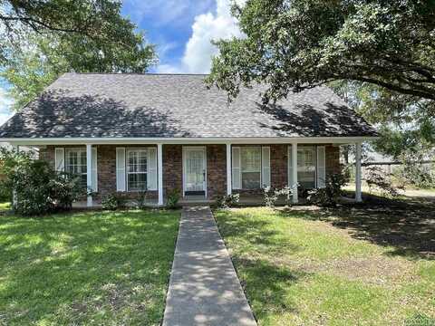 1404 Stonebriar, Carthage, TX 75633