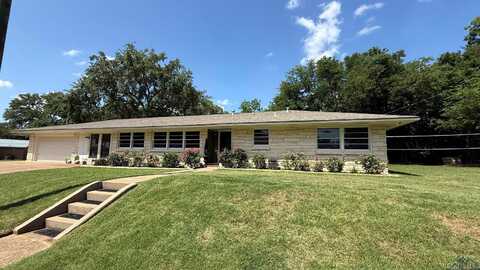 108 N Jackson Street, Jefferson, TX 75657