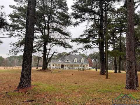 374 CR 104, Carthage, TX 75633