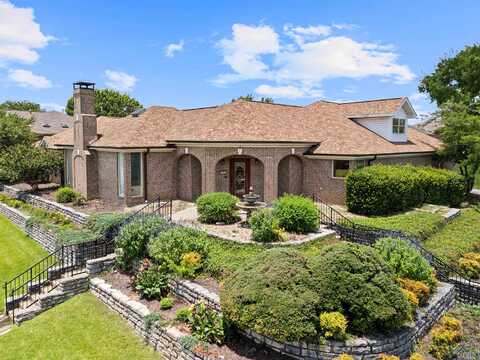 30 Woodland Dr., Longview, TX 75605