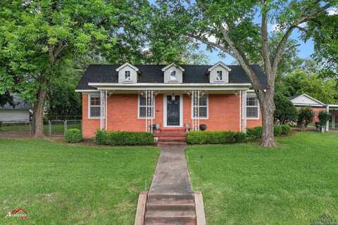 1204 Collins, Henderson, TX 75654