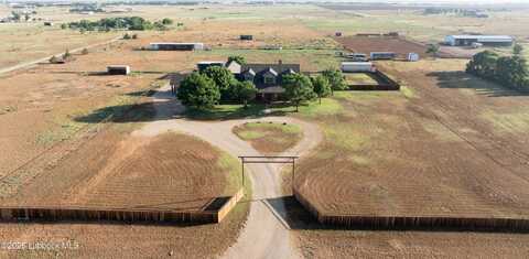 7910 County Rd 7700, Wolfforth, TX 79382