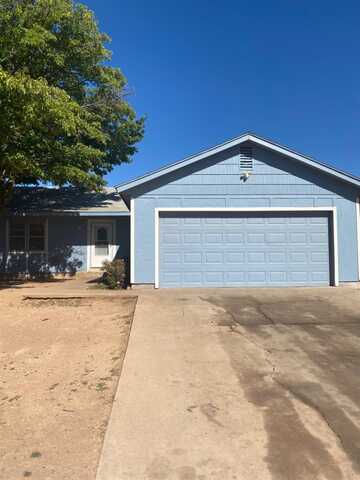 9405 Canton Avenue, Lubbock, TX 79423