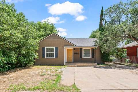 2213 27th Street, Lubbock, TX 79411
