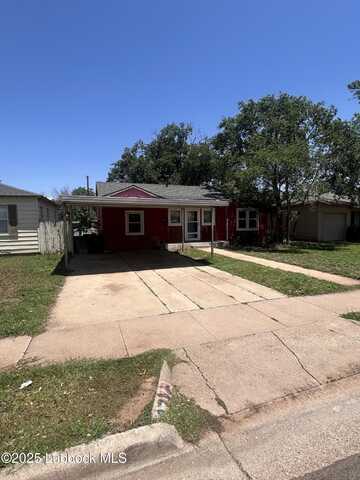 2712 37th Street, Lubbock, TX 79413