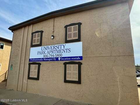 226 Cherry Street, Levelland, TX 79336