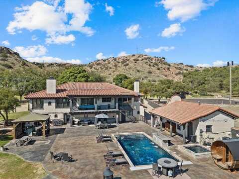 98 S Lake Shore Drive, Ransom Canyon, TX 79366