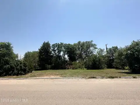 511 Ave L, Abernathy, TX 79311