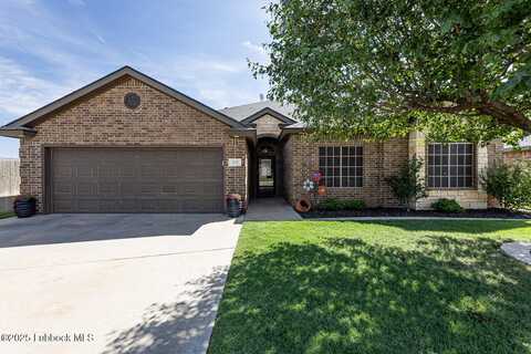 210 Berkshire Avenue, Wolfforth, TX 79382