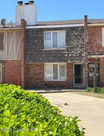 1005 Jefferson Street, Plainview, TX 79072