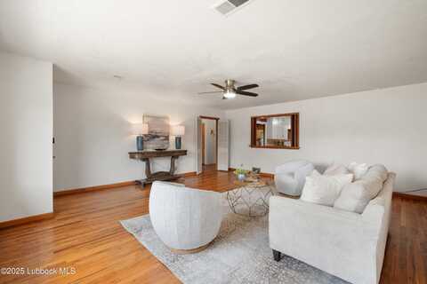 2005 32nd Street, Lubbock, TX 79411