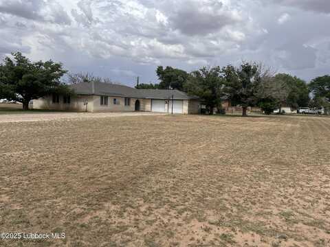 7006 County Rd 1600, Shallowater, TX 79363