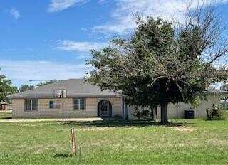 7006 North County Rd 1600, Shallowater, TX 79363