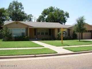 3115 32nd Street, Lubbock, TX 79410