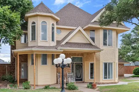 912 Velray Avenue, Abernathy, TX 79311