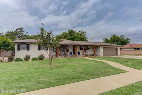 725 S 17th Street, Slaton, TX 79364