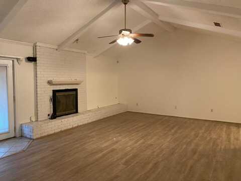 5705 Emory Street, Lubbock, TX 79416