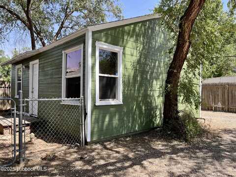 2405 22nd Place, Lubbock, TX 79411