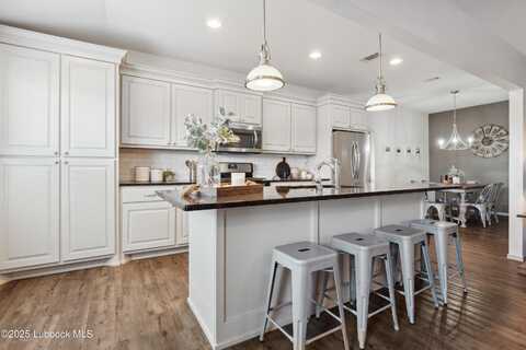 7910 Avenue J, Lubbock, TX 79423