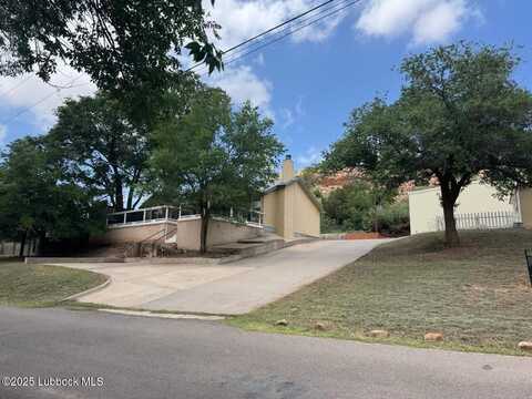 40 Kit Carson Lane, Buffalo Springs, TX 79404