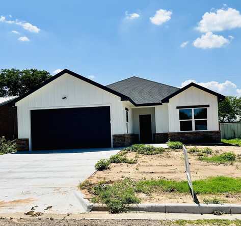 407 Ave. M, Abernathy, TX 79311