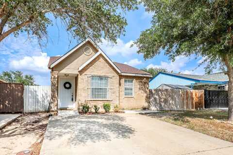 9707 Center, LAREDO, TX 78045
