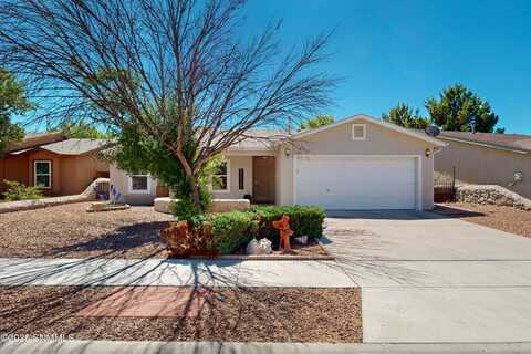 5008 Arena Drive, Las Cruces, NM 88012