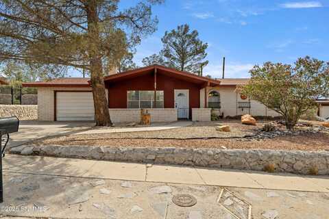 2722 Crestview Drive, Las Cruces, NM 88011