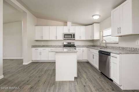 5844 Bluewater Court, Las Cruces, NM 88012