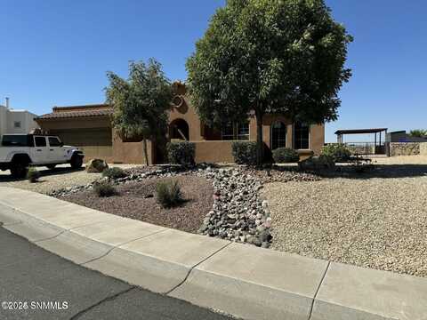 4211 Harp Court, Las Cruces, NM 88011