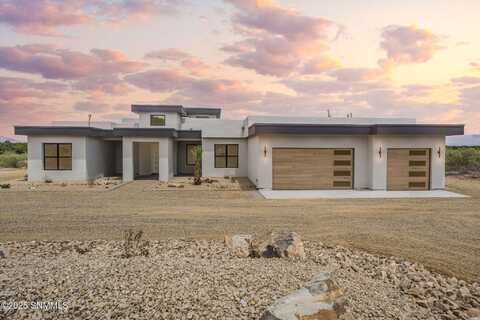 2133 Mesilla Hills Drive, Las Cruces, NM 88005