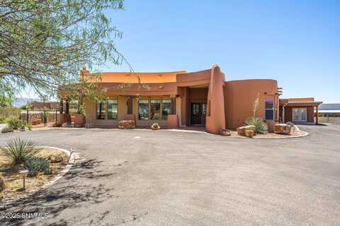 5260 Angel Fire Place, Las Cruces, NM 88011