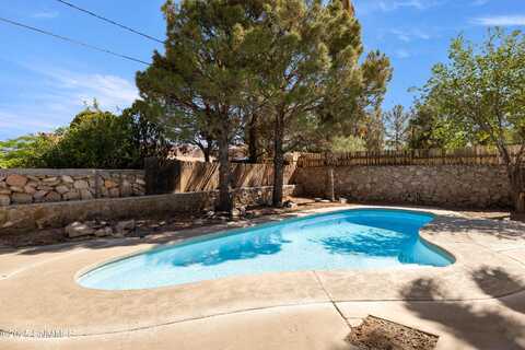 2045 San Acacio Street, Las Cruces, NM 88001