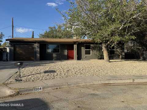 1304 Eucalyptus Drive, Las Cruces, NM 88005