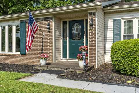 331 Clearbrook Drive, Danville, KY 40422