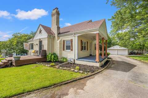 679 Mooreland Avenue, Harrodsburg, KY 40330