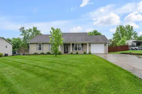 1029 Indian Trail, Lawrenceburg, KY 40342