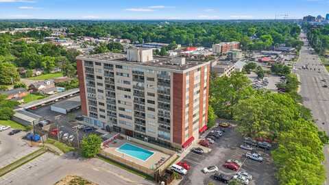 2121 Nicholasville Road, Lexington, KY 40503