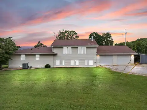 283 Walter McDaniel Rd Road, East Bernstadt, KY 40729