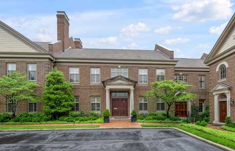 100 Idle Hour Drive, Lexington, KY 40502