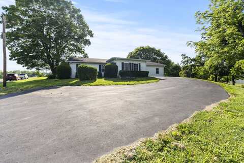 1205 Richmond Road, Paint Lick, KY 40461