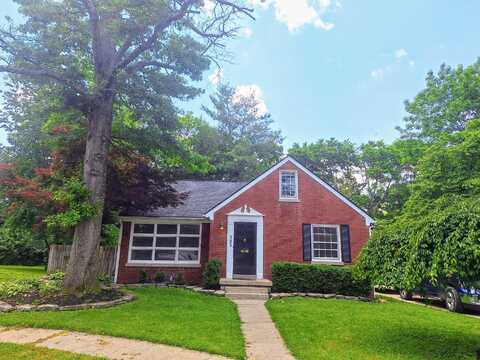 325 Dantzler Court, Lexington, KY 40503