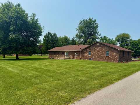 84 Cherokee Avenue, Russell Springs, KY 42642
