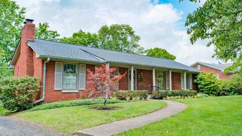544 Meadow Lane, Versailles, KY 40383